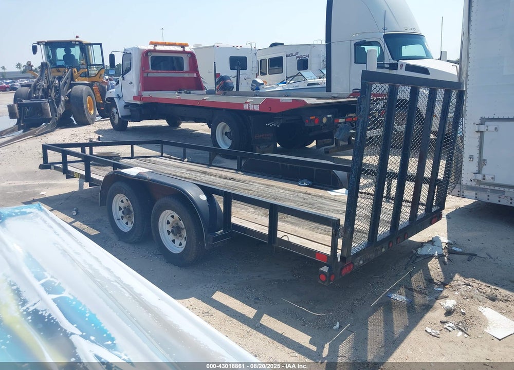 2014 BIG TEX TRAILER CO INC --- VIN: 16VNX1627E2C14826