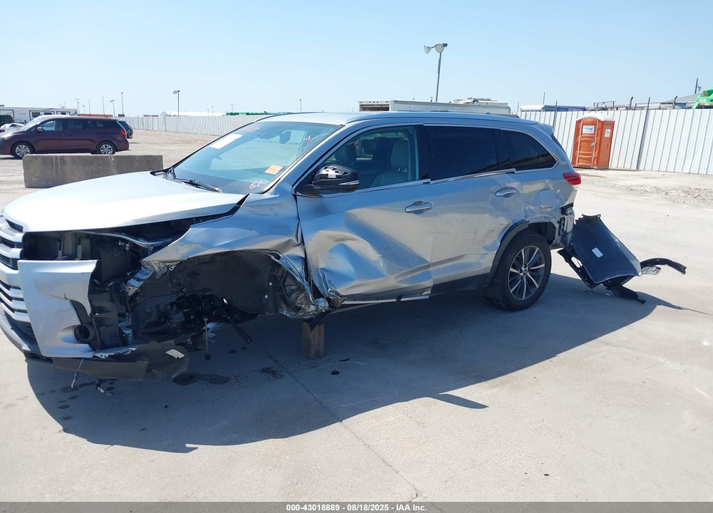 2019 TOYOTA HIGHLANDER VIN: 5TDJZRFH2KS925004