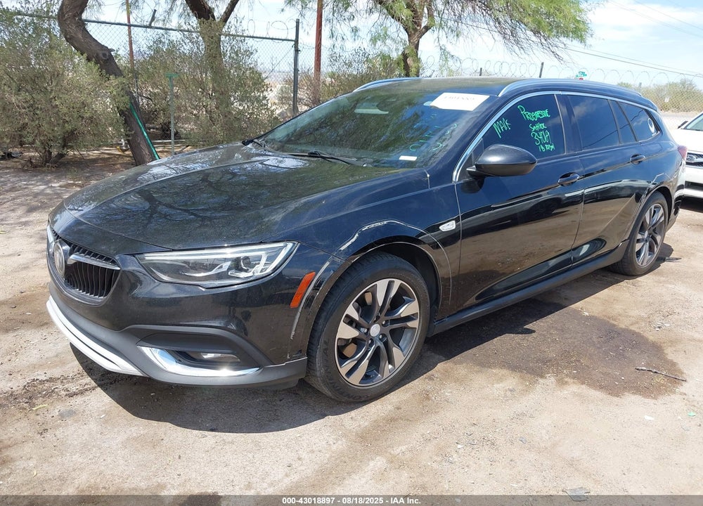 2018 BUICK REGAL TOURX ESSENCE VIN: W04GV8SXXJ1088053