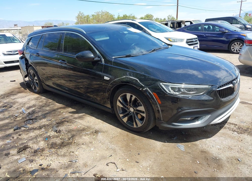 2018 BUICK REGAL TOURX ESSENCE VIN: W04GV8SXXJ1088053