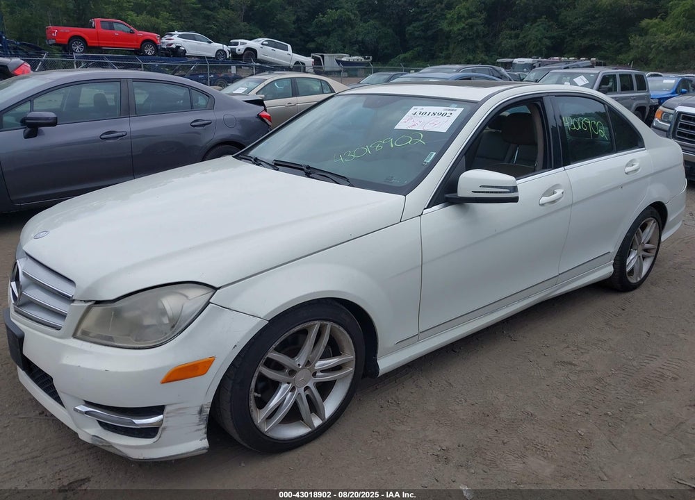 2012 MERCEDES-BENZ C CLASS VIN: WDDGF8BB6CA599470