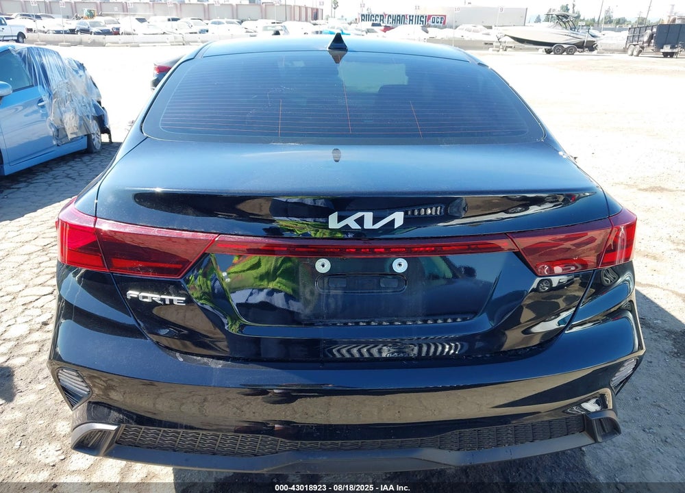2023 KIA FORTE VIN: 3KPF24ADXPE641381