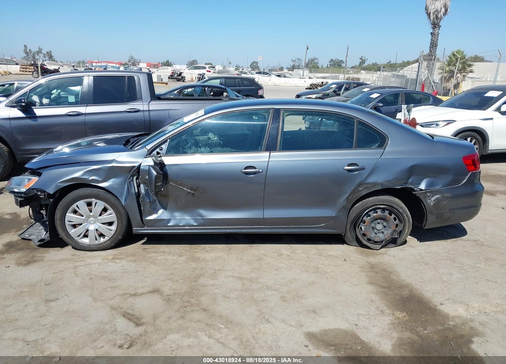2011 VOLKSWAGEN JETTA VIN: 3VWDZ7AJ6BM309119