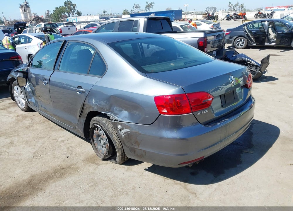 2011 VOLKSWAGEN JETTA VIN: 3VWDZ7AJ6BM309119