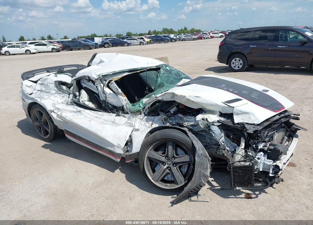 2022 FORD MUSTANG VIN: 1FA6P8R01N5551593