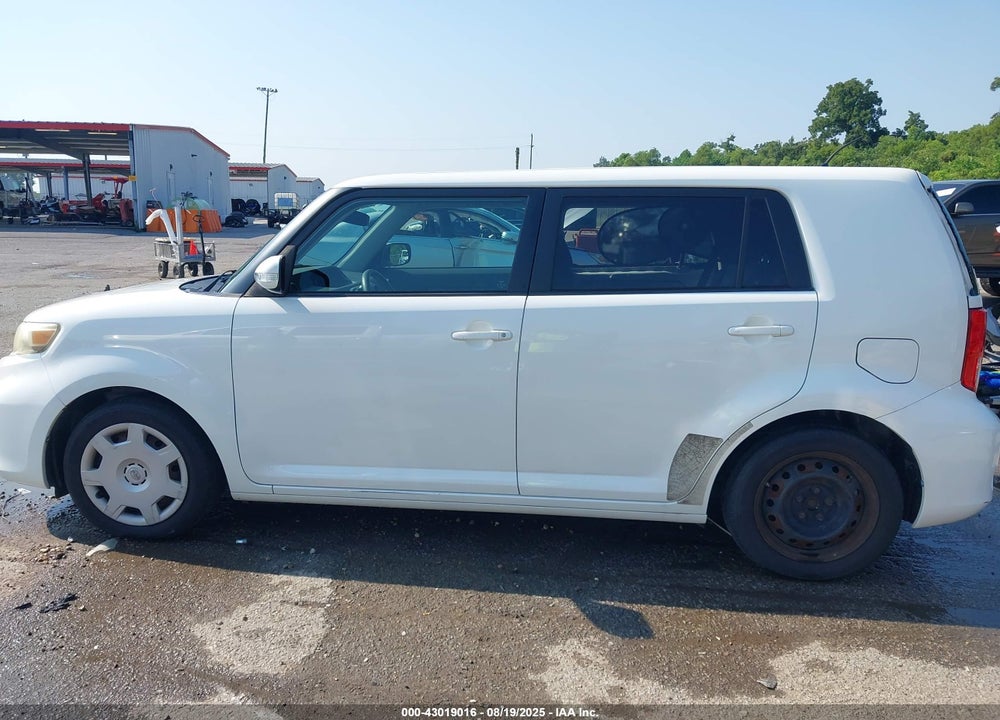 2012 SCION XB VIN: JTLZE4FEXC1146542
