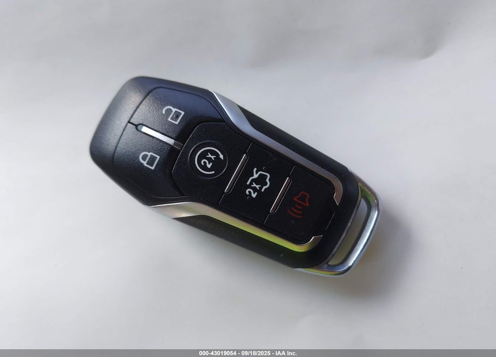 2015 FORD FUSION TITANIUM VIN: 3FA6P0K97FR232949