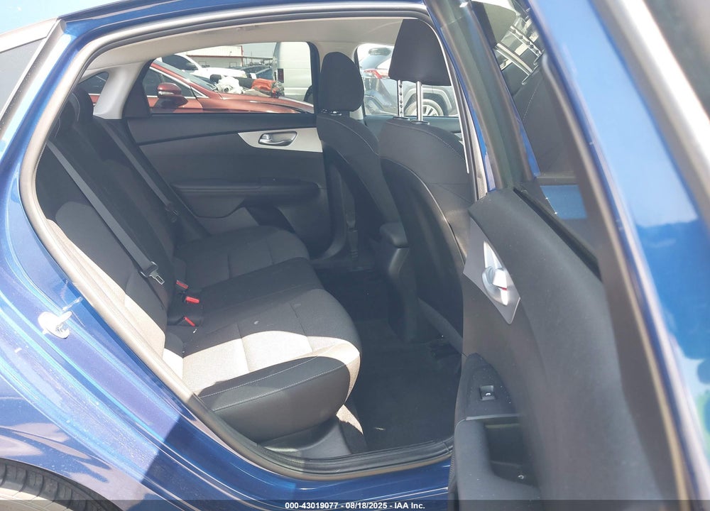 2023 KIA FORTE VIN: 3KPF24AD1PE607278