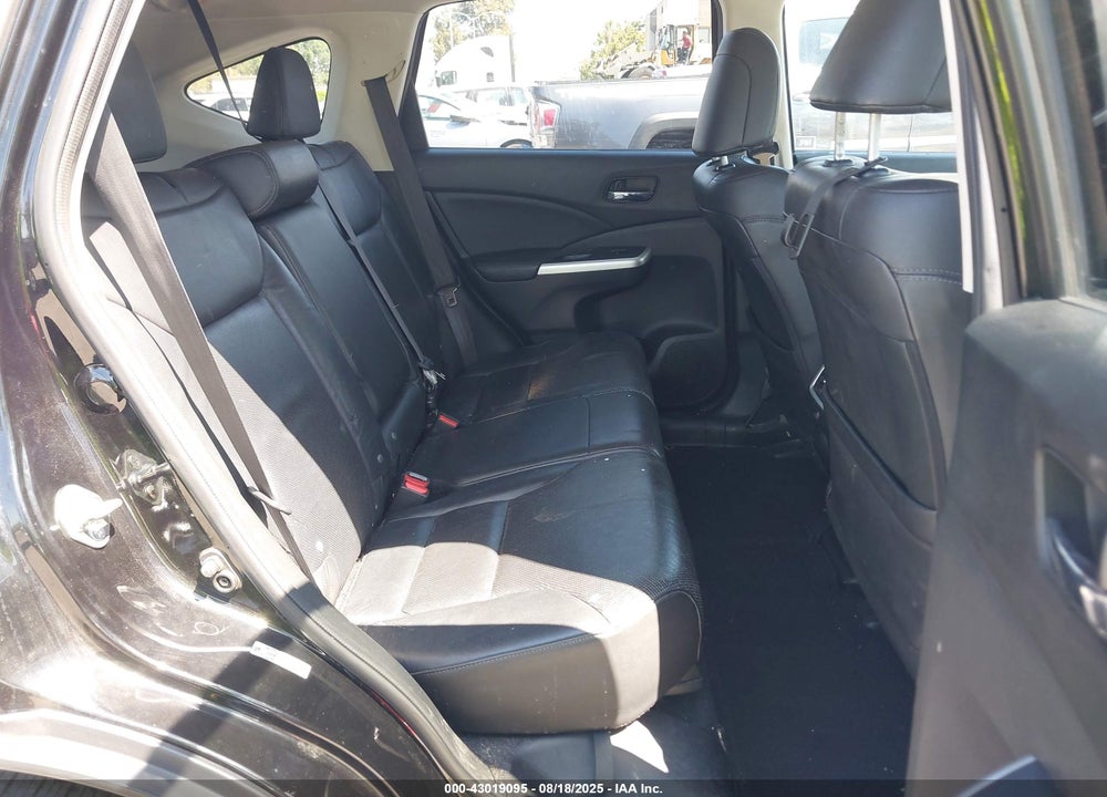 2015 HONDA CR-V VIN: 2HKRM3H70FH521181