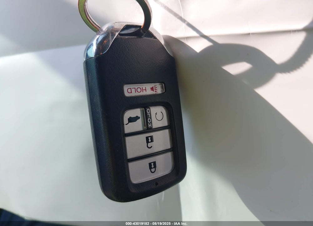 2019 HONDA CR-V VIN: 7FARW1H95KE004276