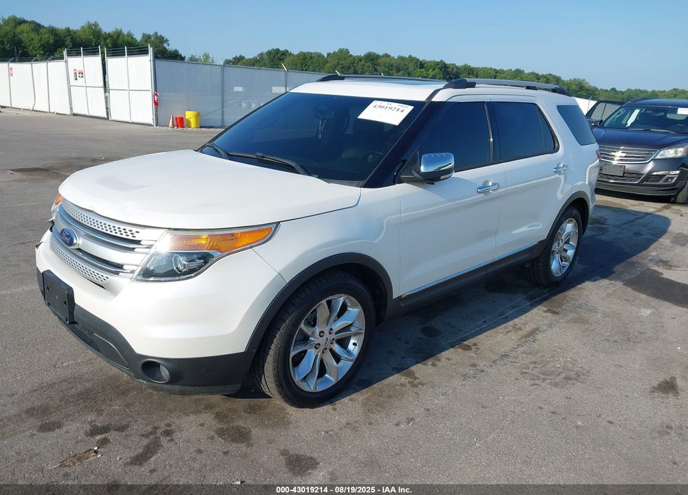 2014 FORD EXPLORER XLT VIN: 1FM5K8D82EGA12370