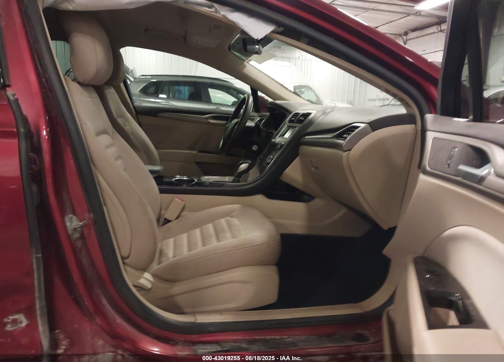 2014 FORD FUSION SE VIN: 3FA6P0HD6ER147532