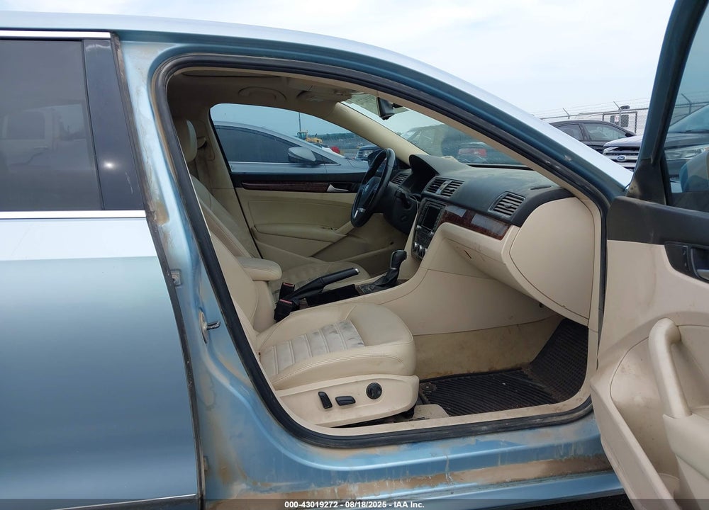 2012 VOLKSWAGEN PASSAT VIN: 1VWCN7A30CC105346