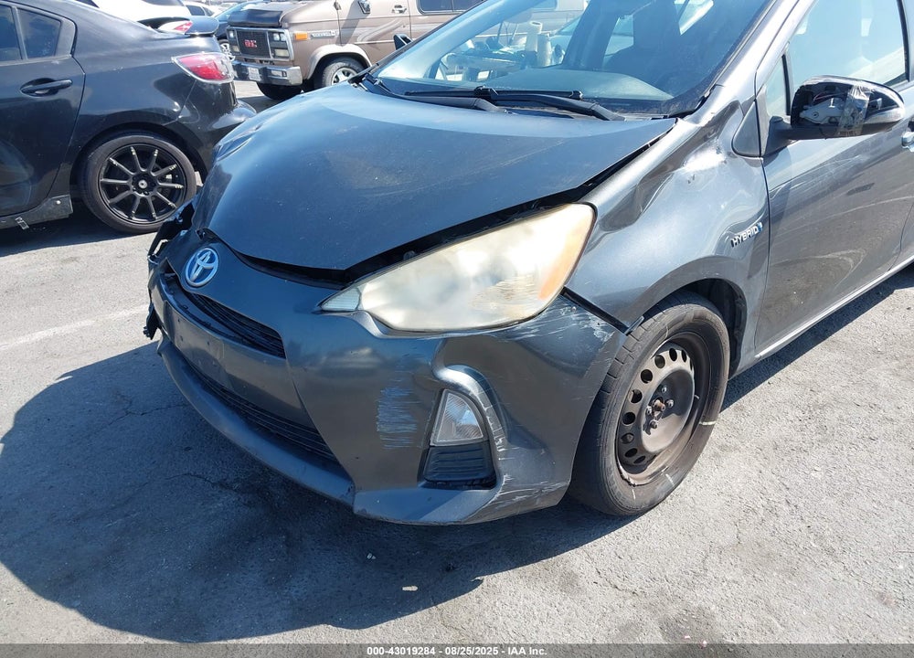 2012 TOYOTA PRIUS C ONE VIN: JTDKDTB34C1506323