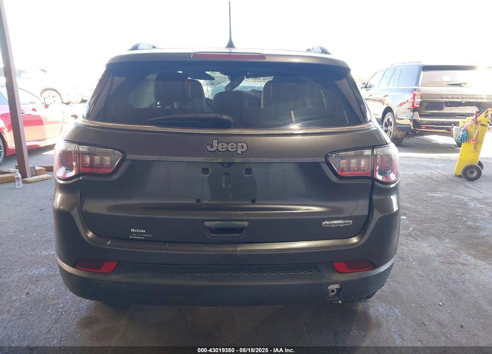 2017 JEEP NEW COMPASS LATITUDE FWD VIN: 3C4NJCBB1HT658797