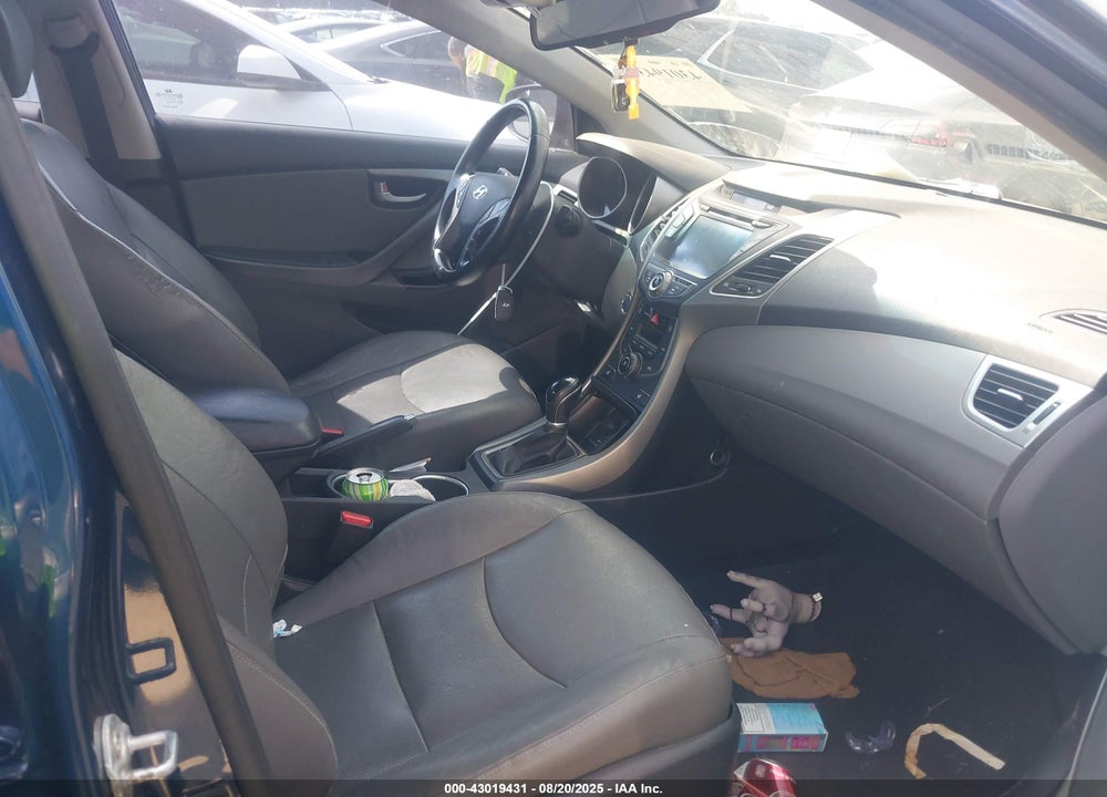 2014 HYUNDAI ELANTRA VIN: KMHDH4AE7EU057318