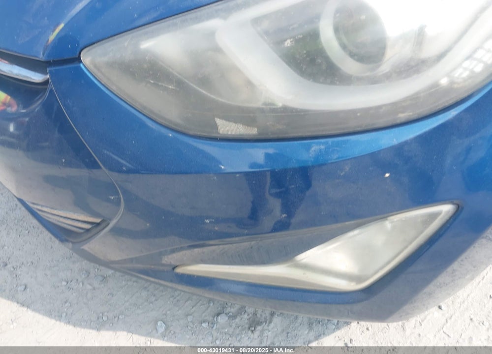2014 HYUNDAI ELANTRA VIN: KMHDH4AE7EU057318