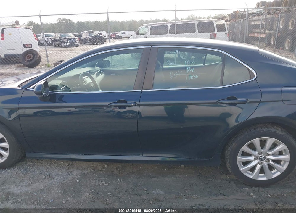 2018 TOYOTA CAMRY LE VIN: 4T1B11HK9JU503534