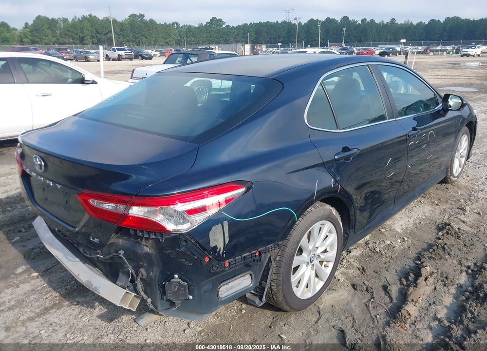 2018 TOYOTA CAMRY LE VIN: 4T1B11HK9JU503534