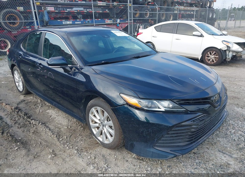 2018 TOYOTA CAMRY LE VIN: 4T1B11HK9JU503534