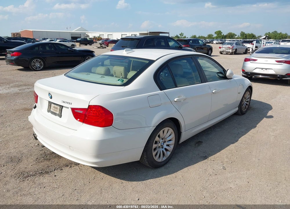 2009 BMW 3 SERIES VIN: WBAPH73599A173835