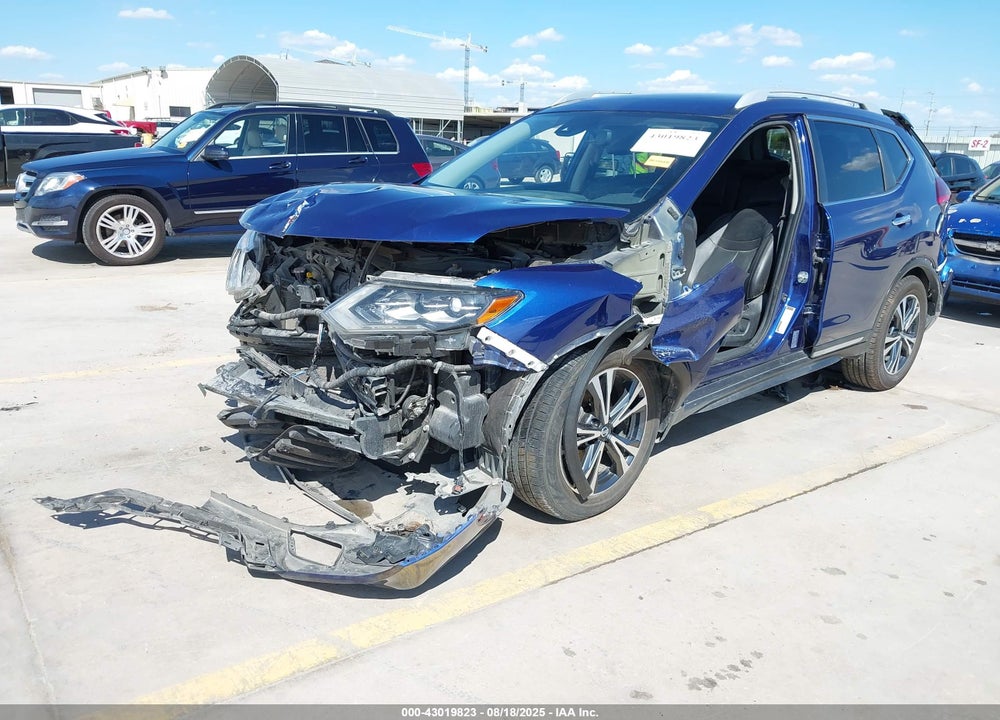 2017 NISSAN ROGUE VIN: 5N1AT2MT0HC871076