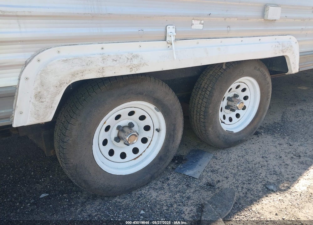 2005 FOREST RIVER SALEM VIN: 4X4TSMA295R392908