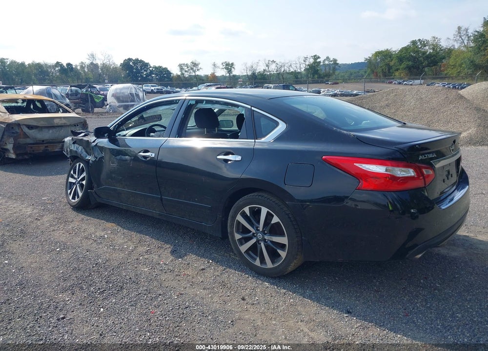 2016 NISSAN ALTIMA VIN: 1N4AL3AP7GC221053