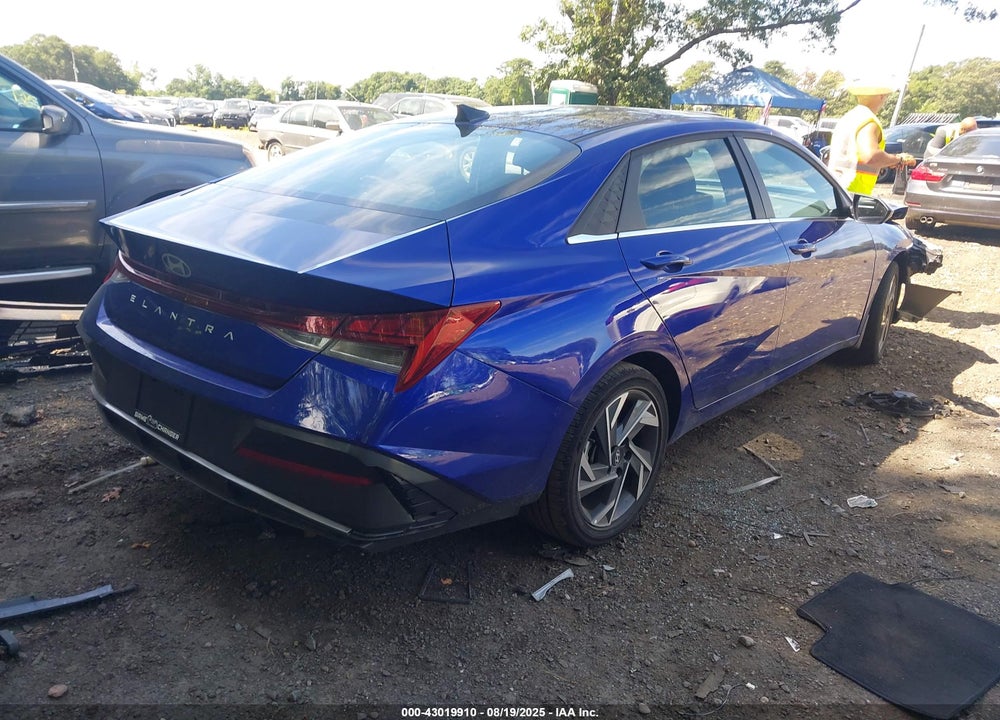 2025 HYUNDAI ELANTRA VIN: KMHLS4DG4SU972925