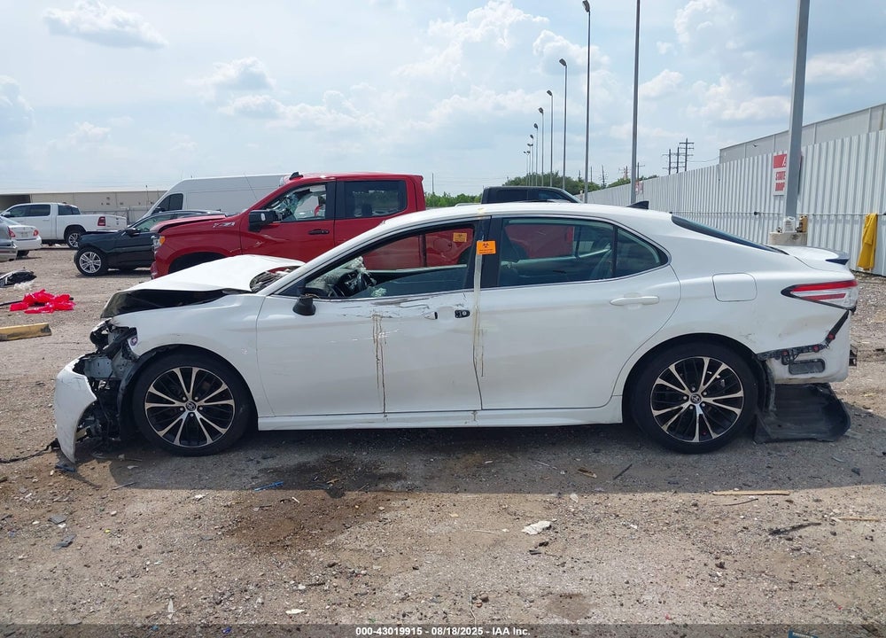 2020 TOYOTA CAMRY SE VIN: 4T1G11AK0LU331395