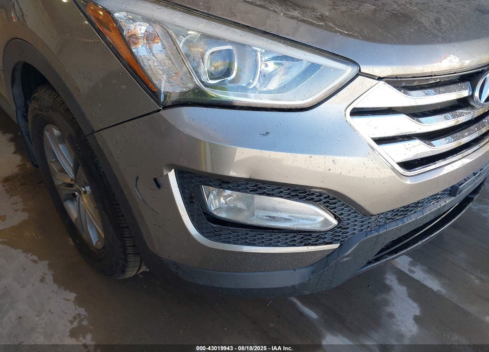 2016 HYUNDAI SANTA FE SPORT 2.4L VIN: 5XYZUDLB3GG374574