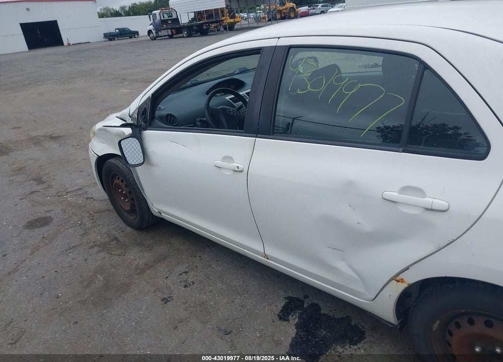 2010 TOYOTA YARIS VIN: JTDBT4K31A4073533
