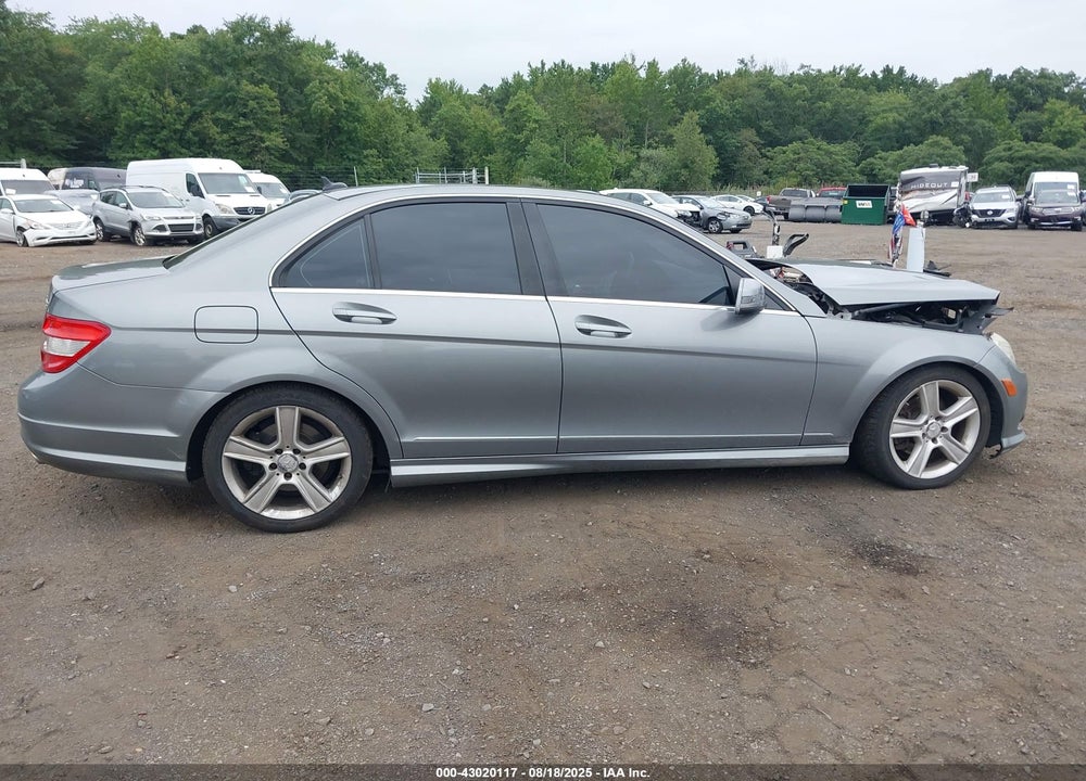 2010 MERCEDES-BENZ C CLASS VIN: WDDGF8BB9AR125477