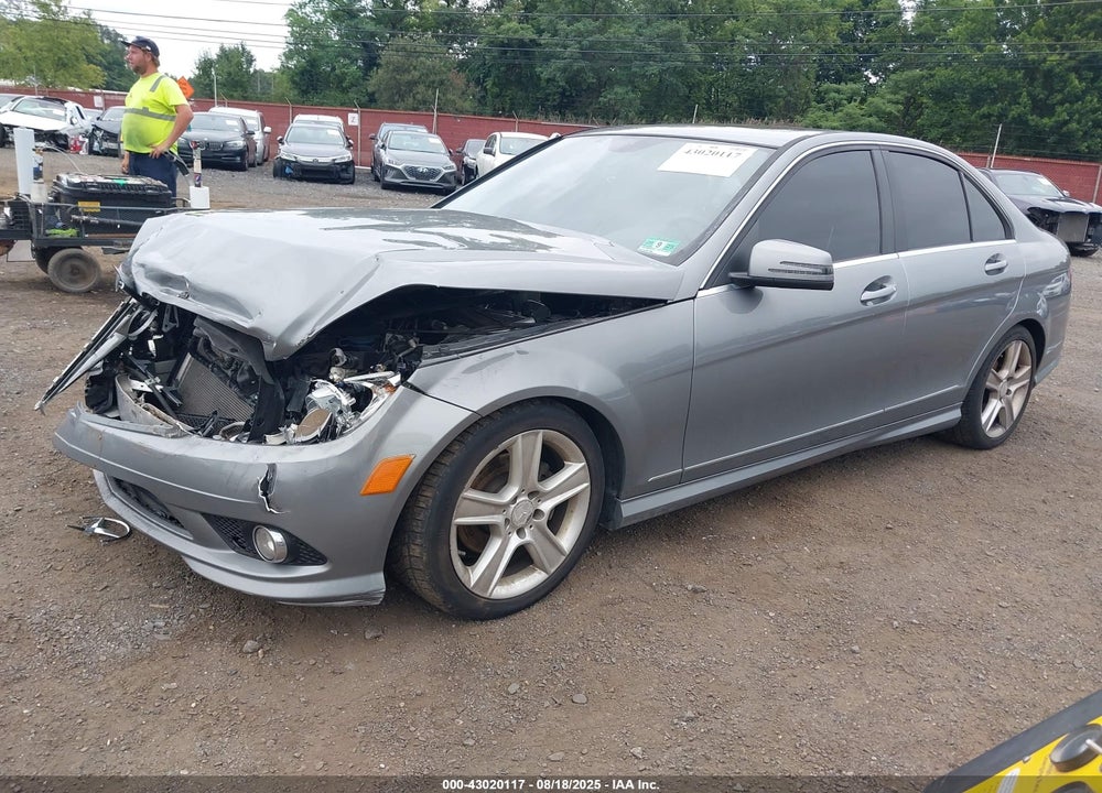2010 MERCEDES-BENZ C CLASS VIN: WDDGF8BB9AR125477
