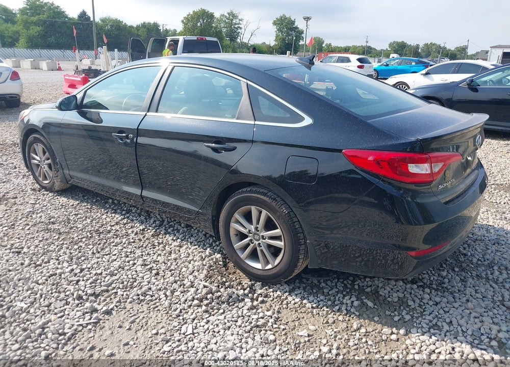 2016 HYUNDAI SONATA VIN: 5NPE24AF8GH347602