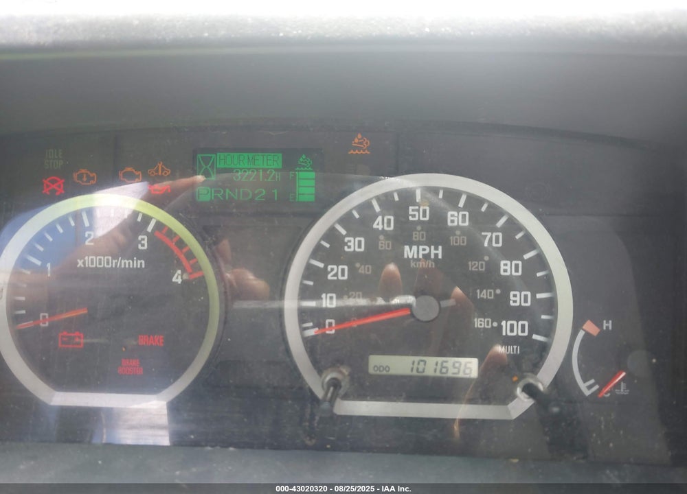 2015 ISUZU NPR DSL REG AT VIN: JALC4W161F7002569