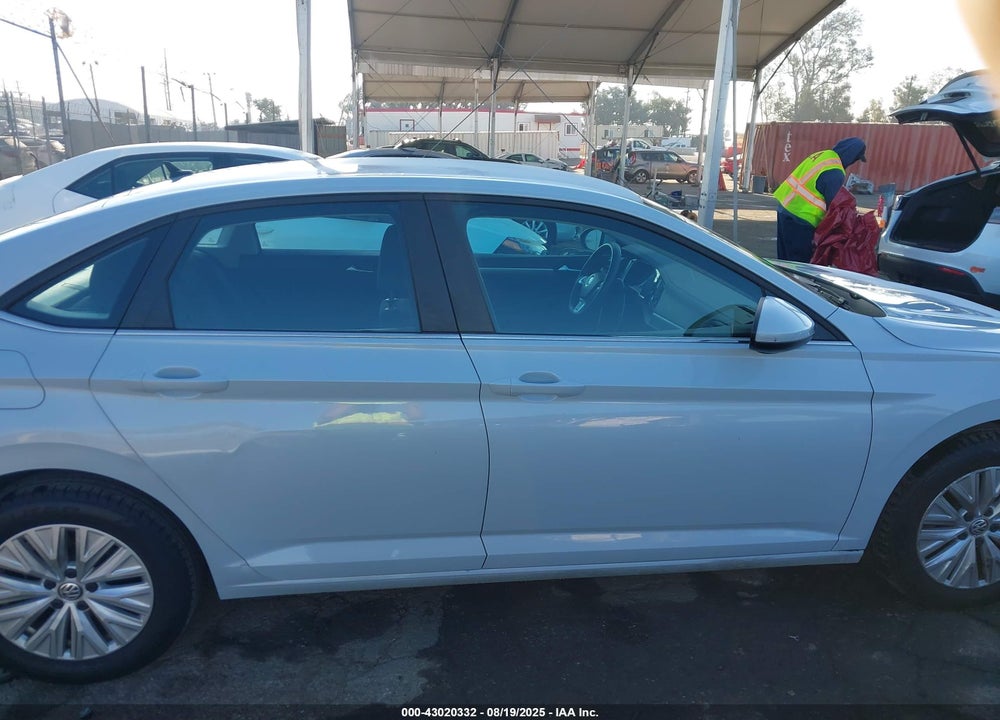2019 VOLKSWAGEN JETTA VIN: 3VWC57BU2KM081085
