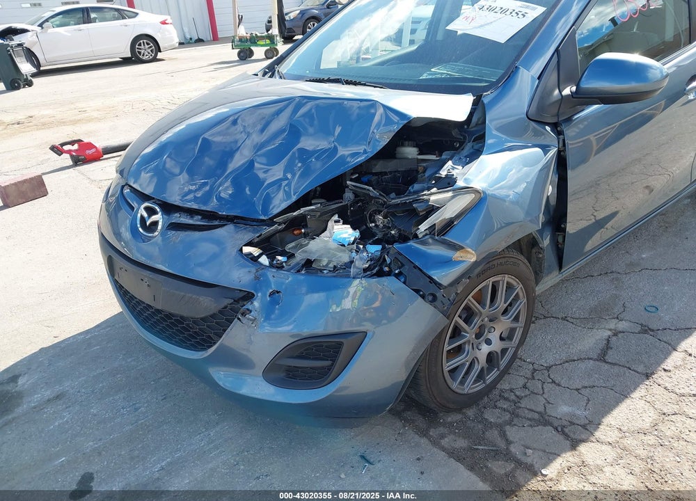 2014 MAZDA 2 SPORT VIN: JM1DE1KY2E0175241