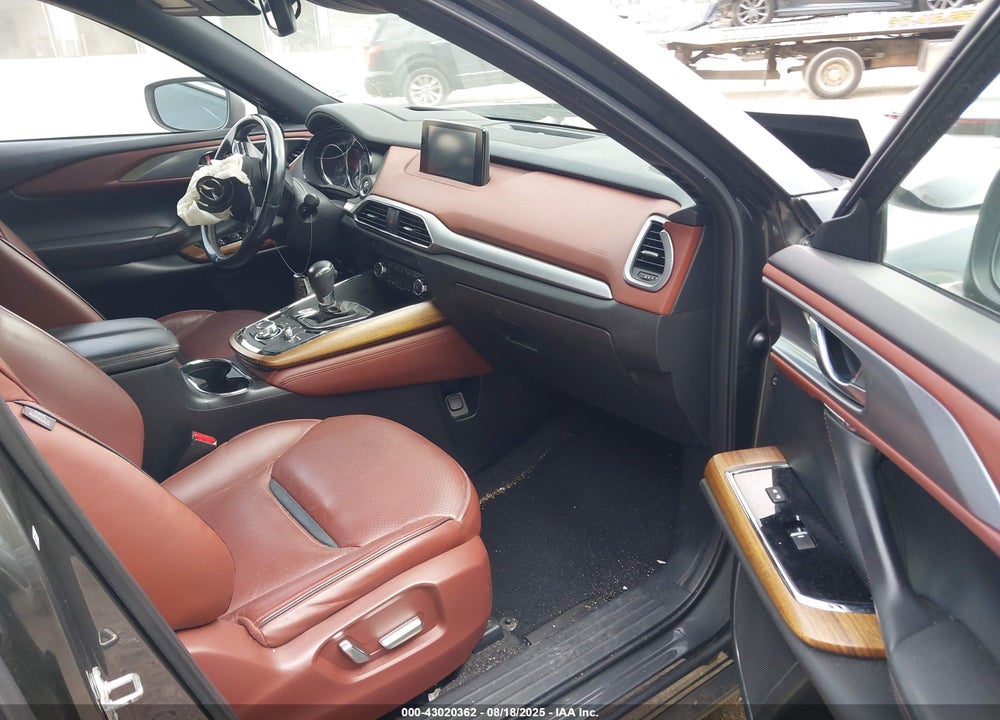 2016 MAZDA CX-9 VIN: JM3TCBEY0G0105900