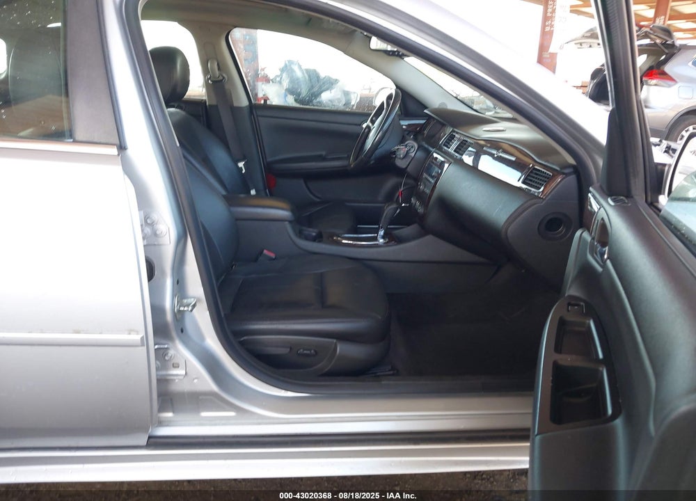 2014 CHEVROLET IMPALA LIMITED VIN: 2G1WC5E37E1111571