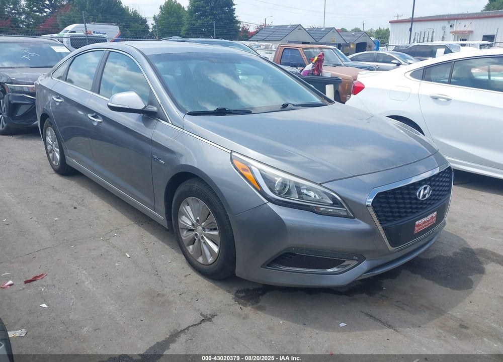 2017 HYUNDAI SONATA HYBRID SE VIN: KMHE24L18HA055941