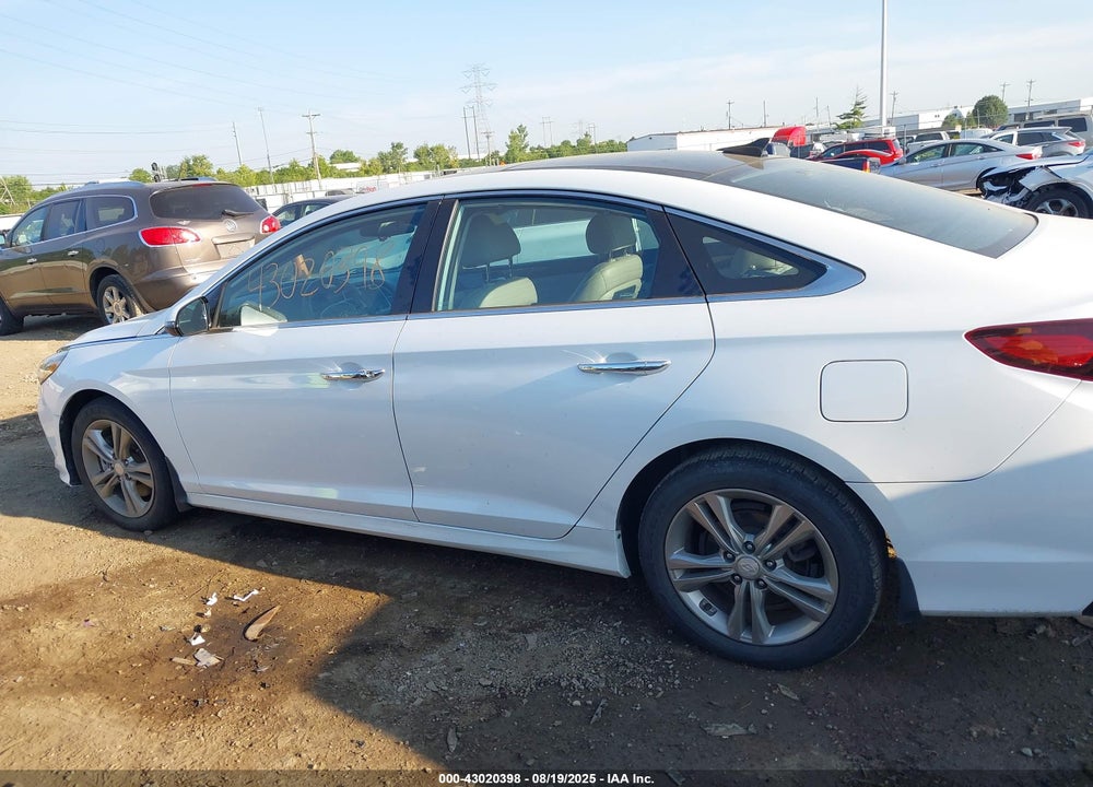 2018 HYUNDAI SONATA VIN: 5NPE34AF9JH715757