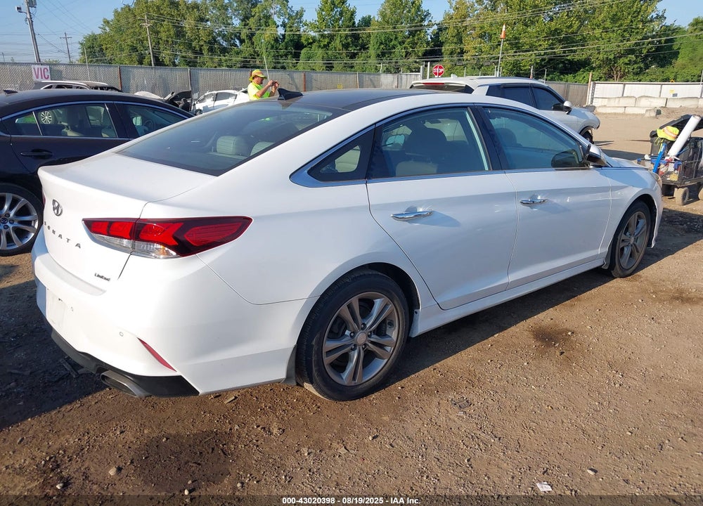 2018 HYUNDAI SONATA VIN: 5NPE34AF9JH715757