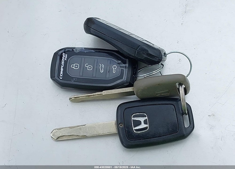2014 HONDA ACCORD VIN: 1HGCR2F58EA806138