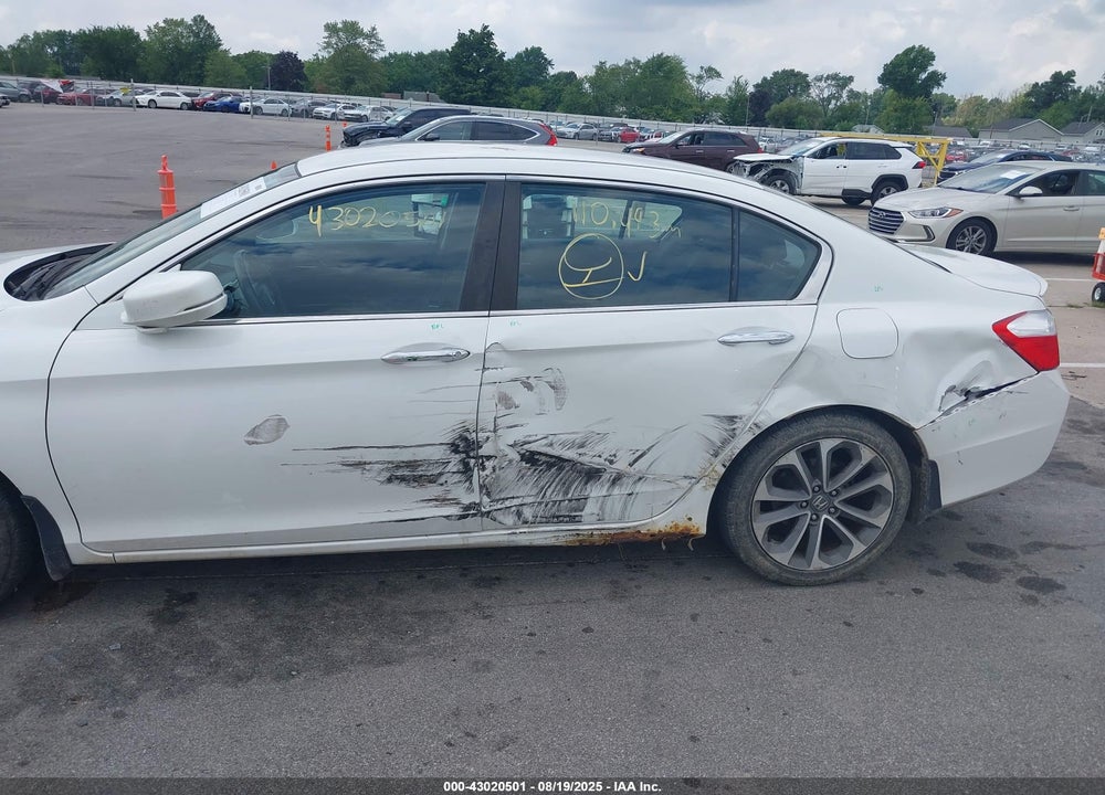 2014 HONDA ACCORD VIN: 1HGCR2F58EA806138