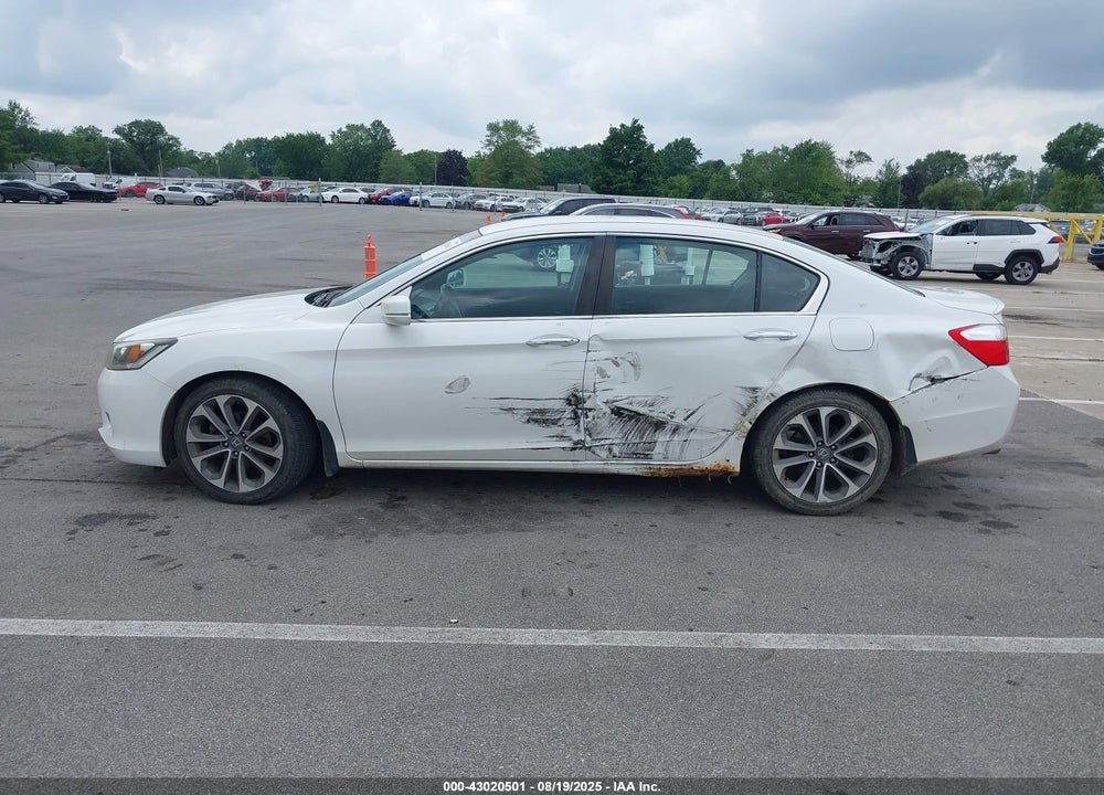 2014 HONDA ACCORD VIN: 1HGCR2F58EA806138