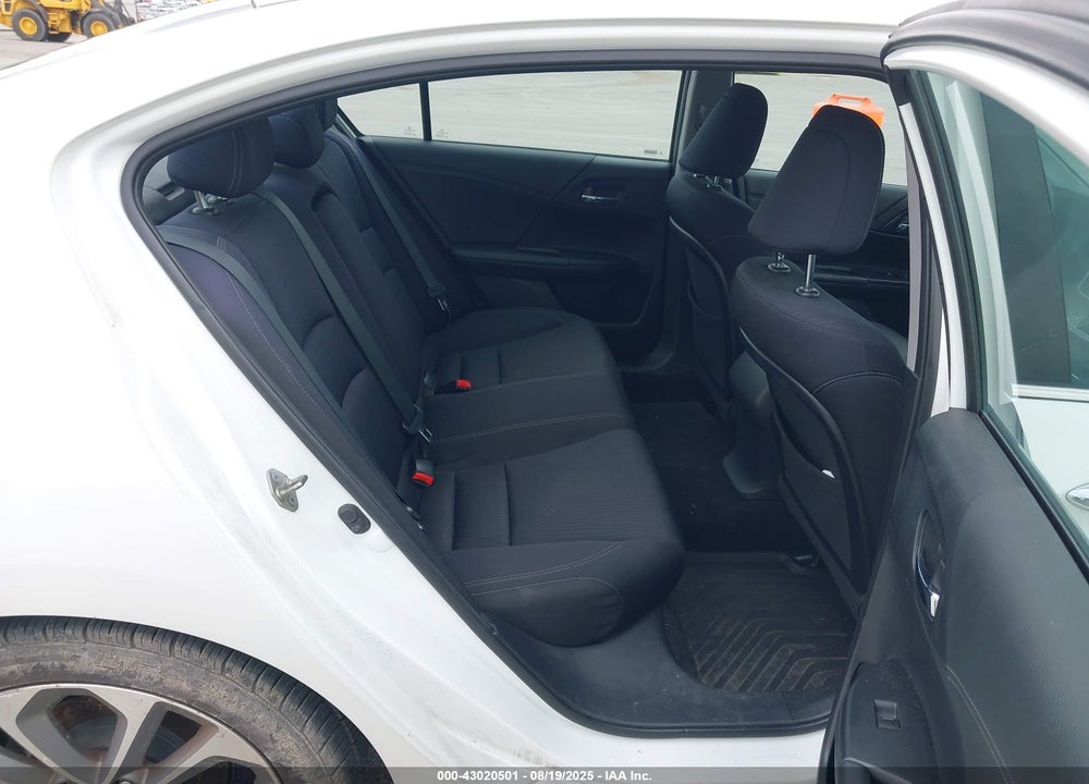 2014 HONDA ACCORD VIN: 1HGCR2F58EA806138