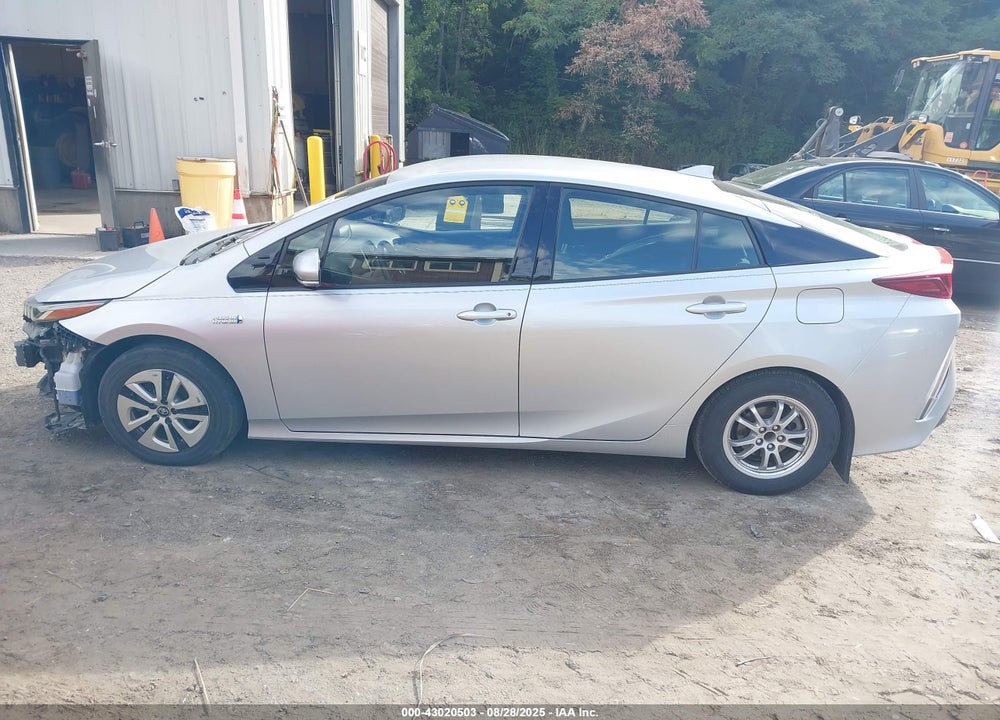 2018 TOYOTA PRIUS PRIME VIN: JTDKARFP0J3100419