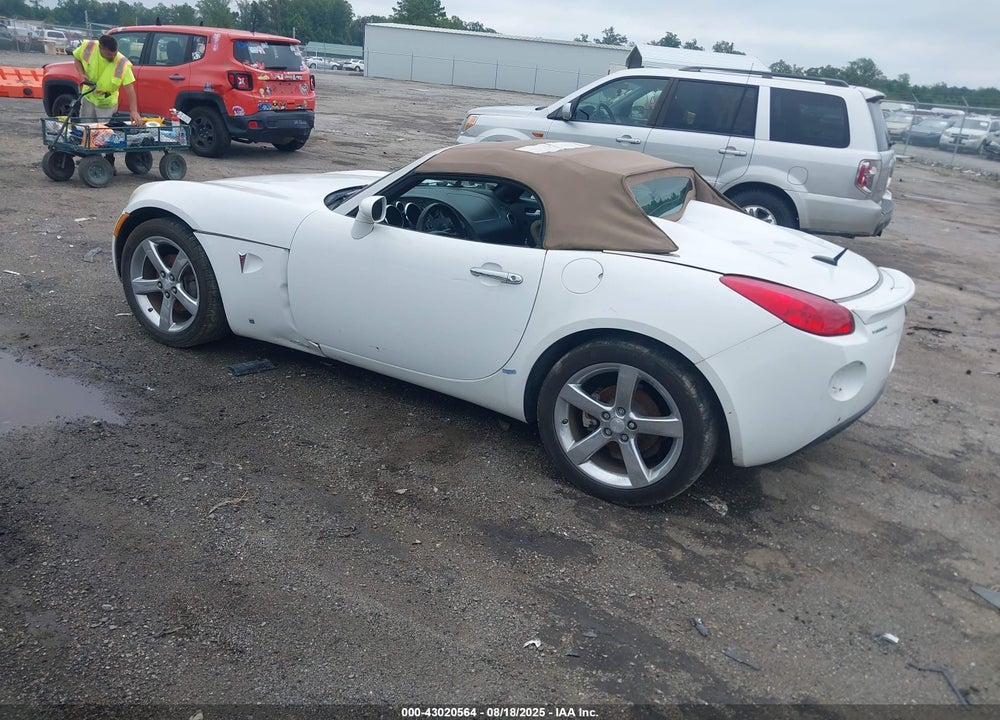 2009 PONTIAC SOLSTICE VIN: 1G2MN35B39Y102426