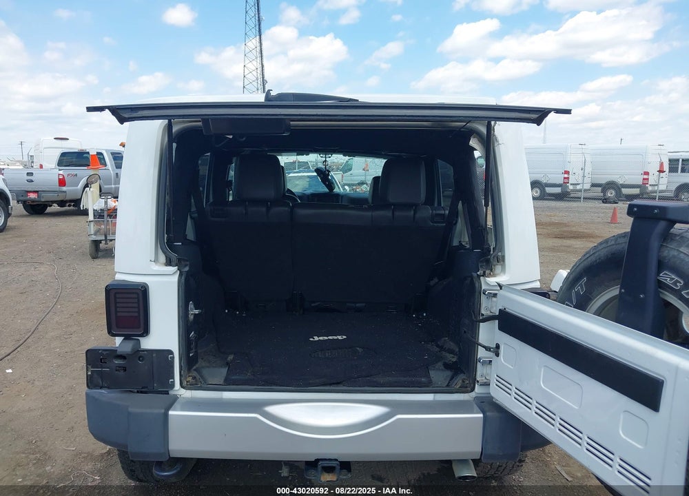 2015 JEEP WRANGLER UNLIMITED VIN: 1C4HJWEGXFL532954